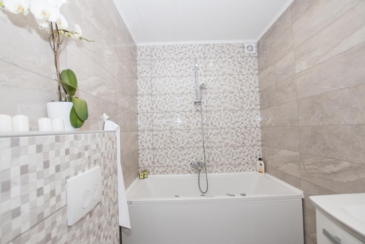 Apartment Dote Mlini Exterior photo